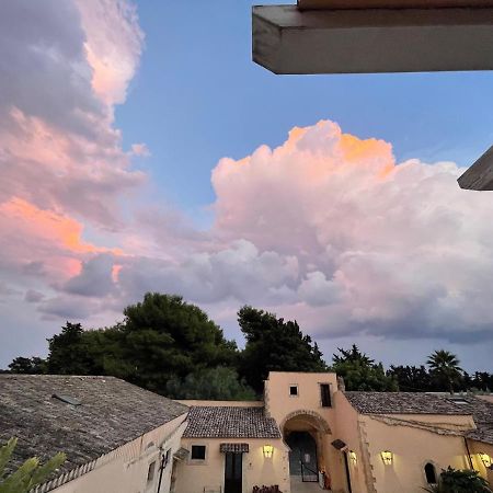 אבולה Chiusa Di Carlo Agriturismo מראה חיצוני תמונה