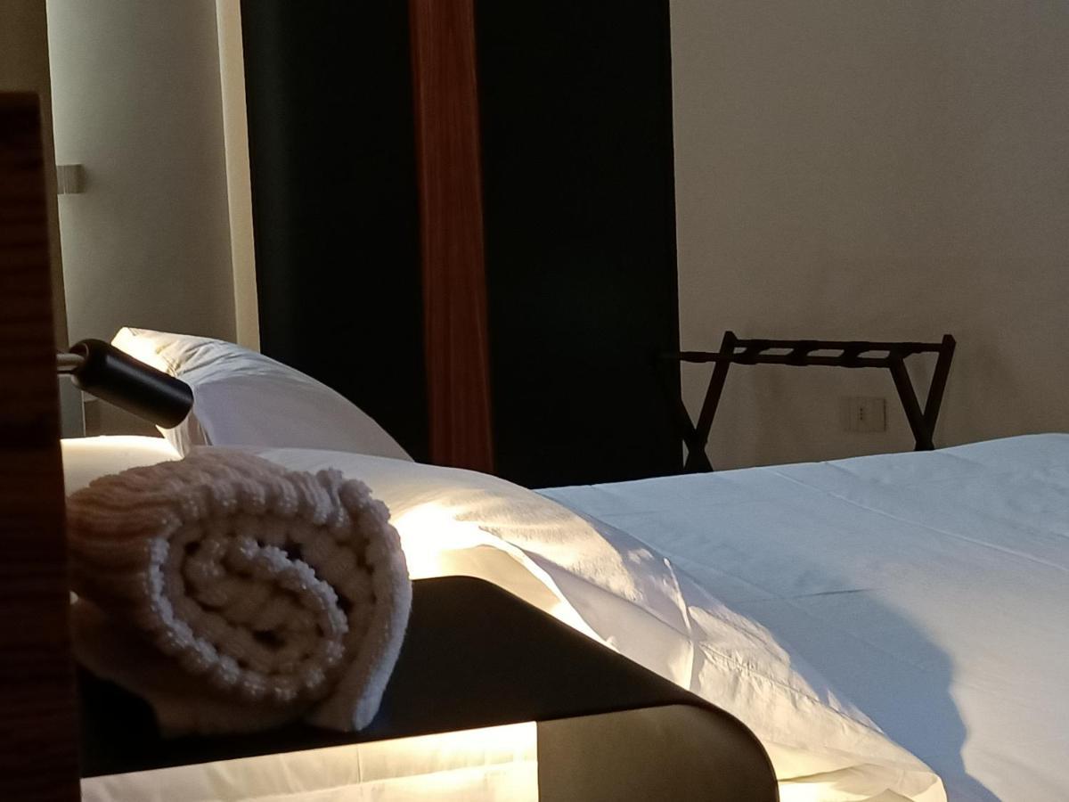 אבולה Chiusa Di Carlo Agriturismo מראה חיצוני תמונה