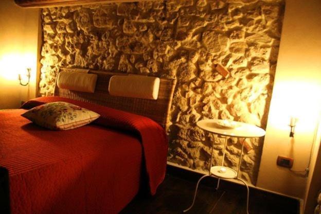 אבולה Chiusa Di Carlo Agriturismo מראה חיצוני תמונה