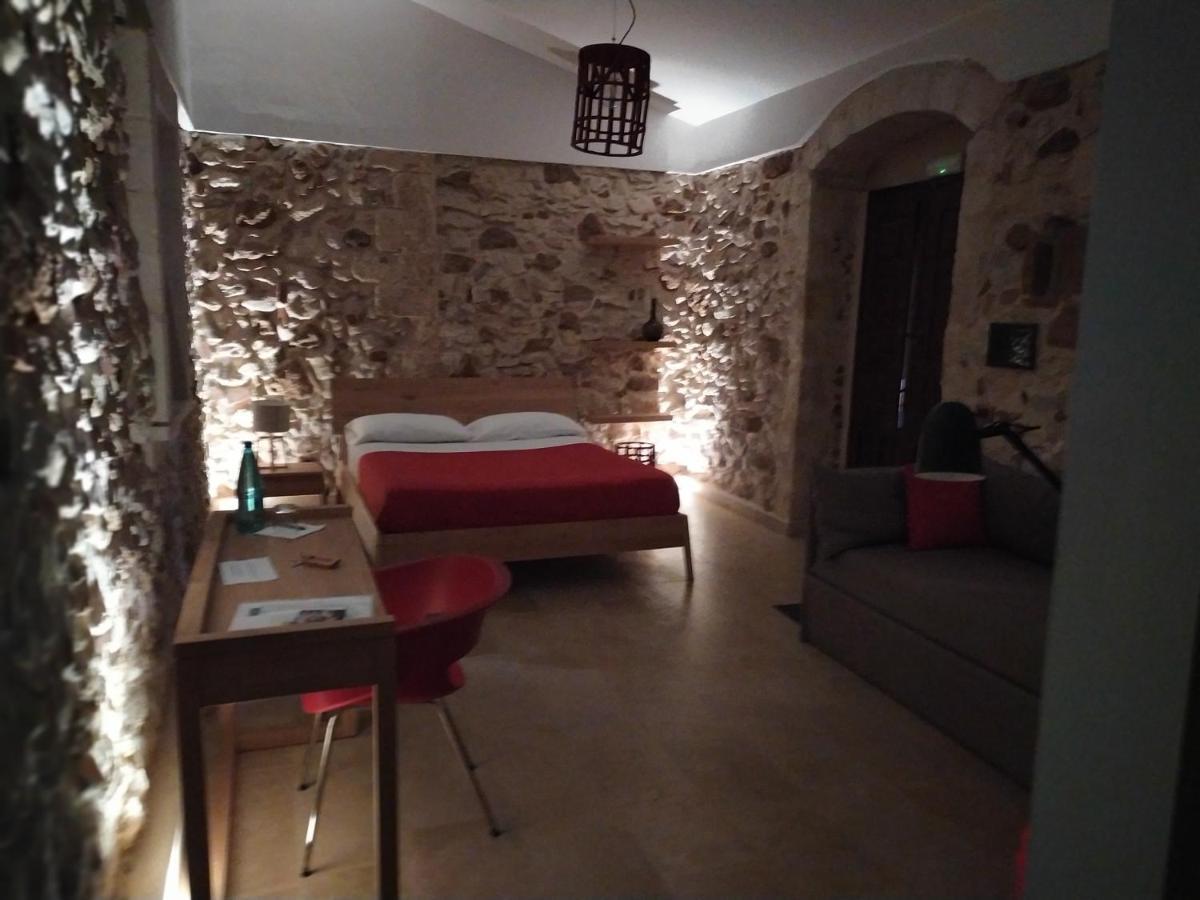 אבולה Chiusa Di Carlo Agriturismo מראה חיצוני תמונה